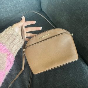 Authentic Michael Kors Crossbody